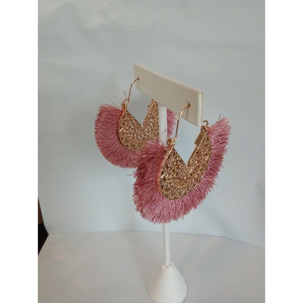 Pink Fringe w/Gold Metal Earrings - Picture 7 of 7